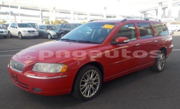 Buy Used Volvo V70 Red Car in Port Moresby in National Capital District Buy Used Volvo V70 Red Car in Port Moresby in National Capital District
