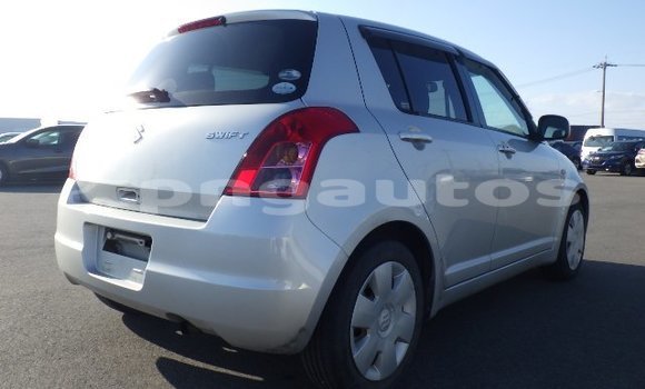 Buy Used Suzuki Swift Silver Car in Port Moresby in National Capital District Buy Used Suzuki Swift Silver Car in Port Moresby in National Capital District