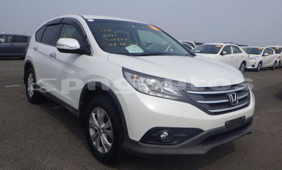 Buy Used Honda CRV White Car in Port Moresby in National Capital District Buy Used Honda CRV White Car in Port Moresby in National Capital District