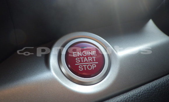 Buy Used Honda CRV White Car in Port Moresby in National Capital District Buy Used Honda CRV White Car in Port Moresby in National Capital District