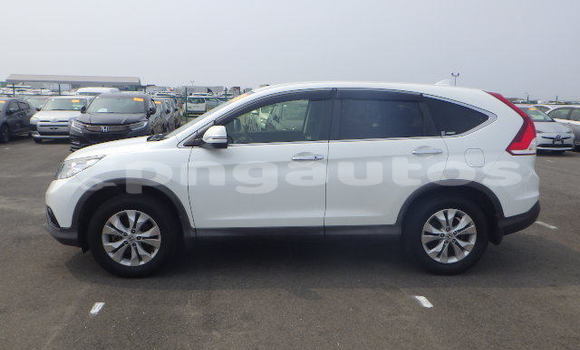 Buy Used Honda CRV White Car in Port Moresby in National Capital District Buy Used Honda CRV White Car in Port Moresby in National Capital District