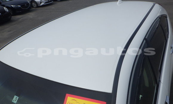 Buy Used Honda CRV White Car in Port Moresby in National Capital District Buy Used Honda CRV White Car in Port Moresby in National Capital District