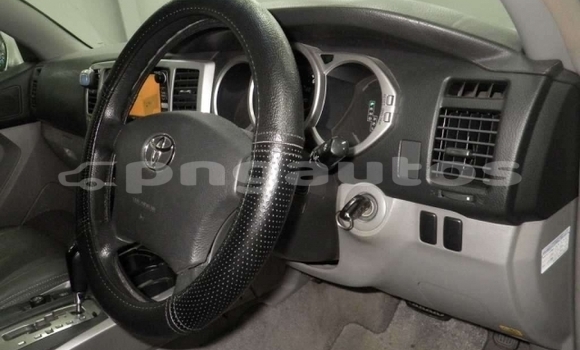 Buy Used Toyota Hilux Surf Silver Car in Port Moresby in National Capital District Buy Used Toyota Hilux Surf Silver Car in Port Moresby in National Capital District