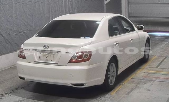 Buy Used Toyota Mark X White Car in Port Moresby in National Capital District Buy Used Toyota Mark X White Car in Port Moresby in National Capital District