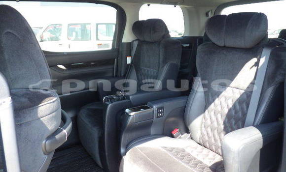 Buy Used Toyota Vellfire Black Car in Port Moresby in National Capital District Buy Used Toyota Vellfire Black Car in Port Moresby in National Capital District