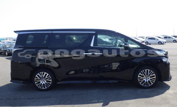 Buy Used Toyota Vellfire Black Car in Port Moresby in National Capital District Buy Used Toyota Vellfire Black Car in Port Moresby in National Capital District