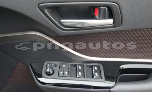 Buy Used Toyota C-HR White Car in Port Moresby in National Capital District Buy Used Toyota C-HR White Car in Port Moresby in National Capital District