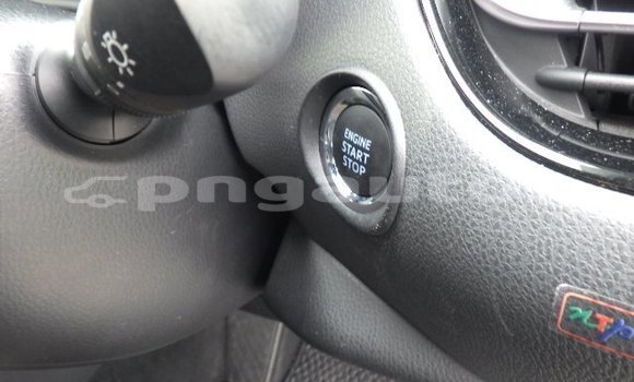 Buy Used Toyota C-HR White Car in Port Moresby in National Capital District Buy Used Toyota C-HR White Car in Port Moresby in National Capital District