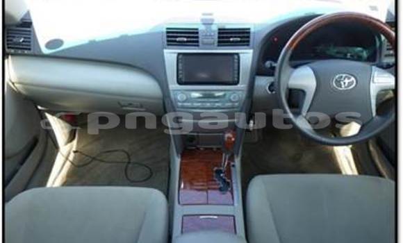 Acheter Occasion Voiture Toyota Camry (Japan) Blanc à Port Moresby, National Capital District Acheter Occasion Voiture Toyota Camry (Japan) Blanc à Port Moresby, National Capital District