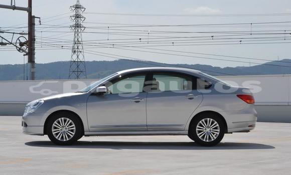 Acheter Occasion Voiture Nissan Bluebird Sylphy Blanc à Port Moresby, National Capital District Acheter Occasion Voiture Nissan Bluebird Sylphy Blanc à Port Moresby, National Capital District