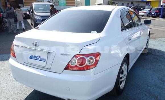 Buy Used Toyota Mark X White Car in Port Moresby in National Capital District Buy Used Toyota Mark X White Car in Port Moresby in National Capital District