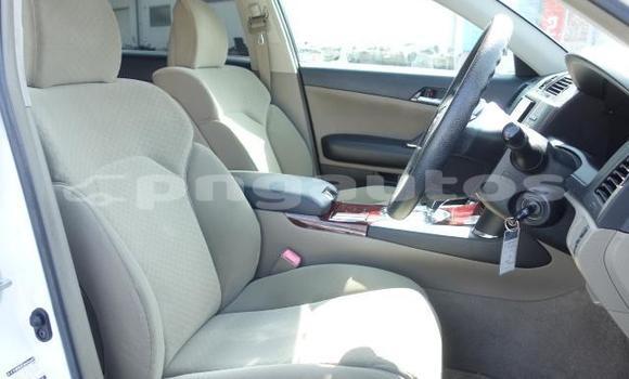 Acheter Occasion Voiture Toyota Mark X Blanc à Port Moresby, National Capital District Acheter Occasion Voiture Toyota Mark X Blanc à Port Moresby, National Capital District