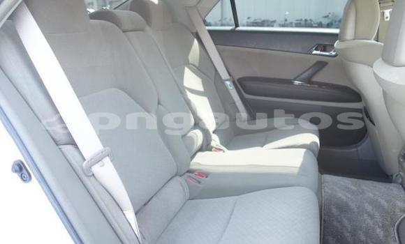 Acheter Occasion Voiture Toyota Mark X Blanc à Port Moresby, National Capital District Acheter Occasion Voiture Toyota Mark X Blanc à Port Moresby, National Capital District