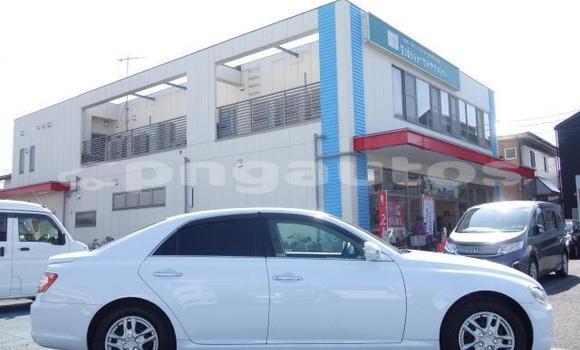 Acheter Occasion Voiture Toyota Mark X Blanc à Port Moresby, National Capital District Acheter Occasion Voiture Toyota Mark X Blanc à Port Moresby, National Capital District
