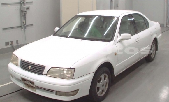 Acheter Occasion Voiture Toyota Camry Blanc à Port Moresby, National Capital District Acheter Occasion Voiture Toyota Camry Blanc à Port Moresby, National Capital District