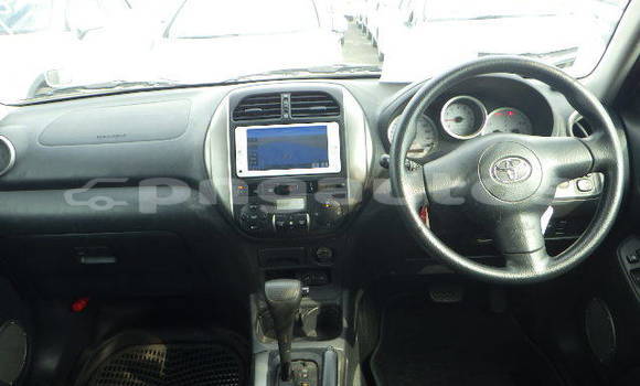 Acheter Occasion Voiture Toyota RAV4 Gris à Port Moresby, National Capital District Acheter Occasion Voiture Toyota RAV4 Gris à Port Moresby, National Capital District