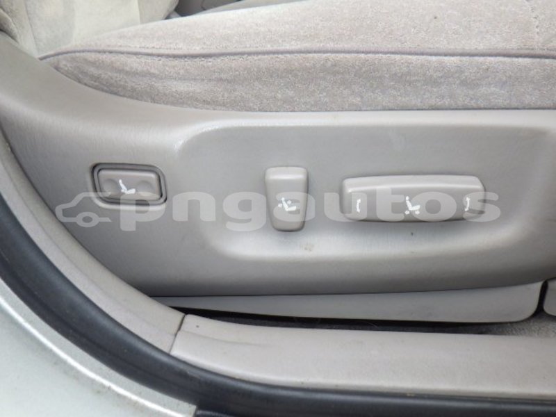 Big with watermark toyota markii national capital district port moresby 6622