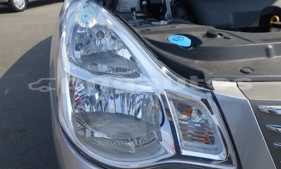 Buy Used Nissan Bluebird Silver Car in Port Moresby in National Capital District Buy Used Nissan Bluebird Silver Car in Port Moresby in National Capital District