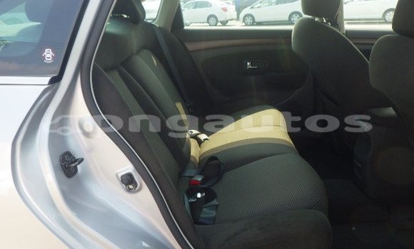 Buy Used Nissan Bluebird Silver Car in Port Moresby in National Capital District Buy Used Nissan Bluebird Silver Car in Port Moresby in National Capital District