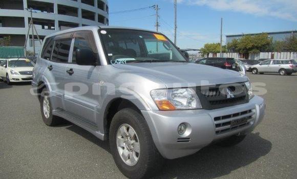 Buy Used Mitsubishi Pajero Silver Car in Port Moresby in National Capital District Buy Used Mitsubishi Pajero Silver Car in Port Moresby in National Capital District