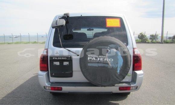 Buy Used Mitsubishi Pajero Silver Car in Port Moresby in National Capital District Buy Used Mitsubishi Pajero Silver Car in Port Moresby in National Capital District