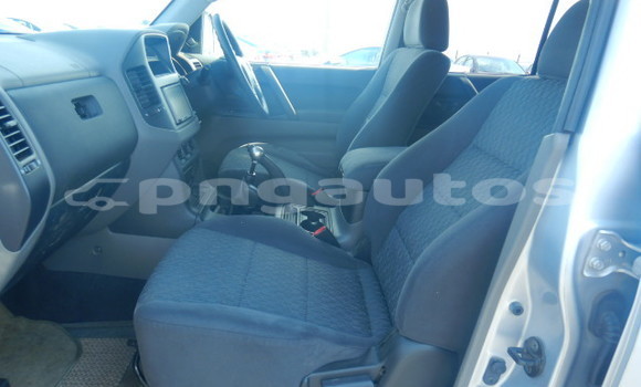 Buy Used Mitsubishi Pajero Silver Car in Port Moresby in National Capital District Buy Used Mitsubishi Pajero Silver Car in Port Moresby in National Capital District