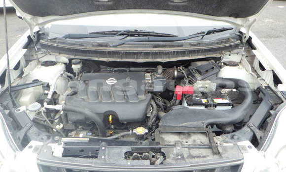 Buy Used Nissan X–Trail White Car in Port Moresby in National Capital District Buy Used Nissan X–Trail White Car in Port Moresby in National Capital District