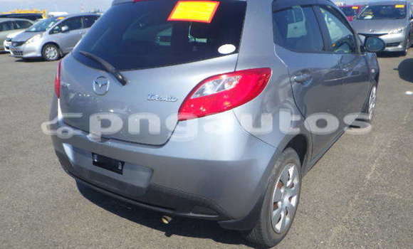 Acheter Occasion Voiture Mazda Demio Gris à Port Moresby, National Capital District Acheter Occasion Voiture Mazda Demio Gris à Port Moresby, National Capital District