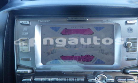 Acheter Occasion Voiture Mazda Demio Gris à Port Moresby, National Capital District Acheter Occasion Voiture Mazda Demio Gris à Port Moresby, National Capital District