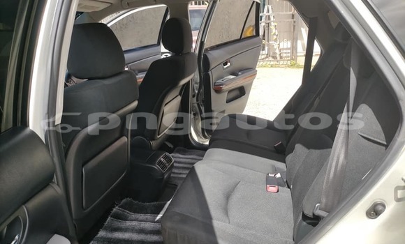 Buy Used Toyota Harrier Silver Car in Port Moresby in National Capital District Buy Used Toyota Harrier Silver Car in Port Moresby in National Capital District