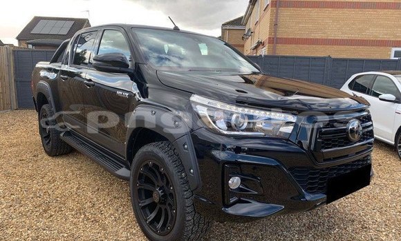 Buy Used Toyota Hilux Black Car in Port Moresby in National Capital District Buy Used Toyota Hilux Black Car in Port Moresby in National Capital District