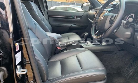 Buy Used Toyota Hilux Black Car in Port Moresby in National Capital District Buy Used Toyota Hilux Black Car in Port Moresby in National Capital District