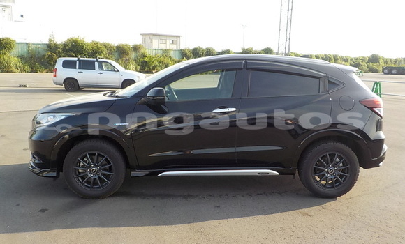 Buy Used Honda Vezel Black Car in Port Moresby in National Capital District Buy Used Honda Vezel Black Car in Port Moresby in National Capital District