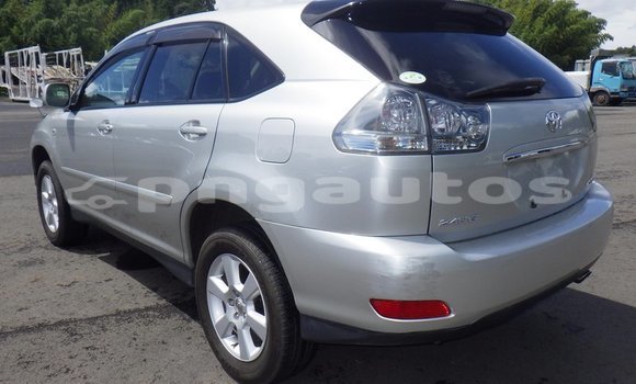 Buy Used Toyota Harrier Silver Car in Port Moresby in National Capital District Buy Used Toyota Harrier Silver Car in Port Moresby in National Capital District