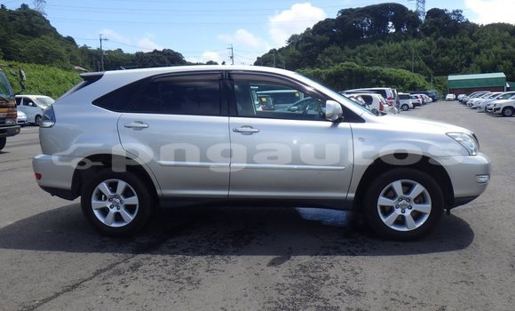 Buy Used Toyota Harrier Silver Car in Port Moresby in National Capital District Buy Used Toyota Harrier Silver Car in Port Moresby in National Capital District