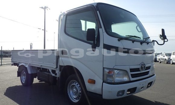 Buy Used Toyota LITEACE White Truck in Port Moresby in National Capital District Buy Used Toyota LITEACE White Truck in Port Moresby in National Capital District