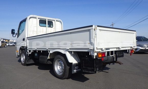 Buy Used Toyota LITEACE White Truck in Port Moresby in National Capital District Buy Used Toyota LITEACE White Truck in Port Moresby in National Capital District
