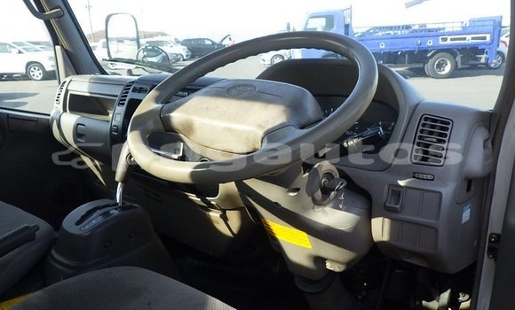 Buy Used Toyota LITEACE White Truck in Port Moresby in National Capital District Buy Used Toyota LITEACE White Truck in Port Moresby in National Capital District