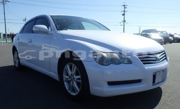 Buy Used Toyota Mark X White Car in Port Moresby in National Capital District Buy Used Toyota Mark X White Car in Port Moresby in National Capital District