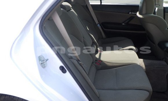 Buy Used Toyota Mark X White Car in Port Moresby in National Capital District Buy Used Toyota Mark X White Car in Port Moresby in National Capital District