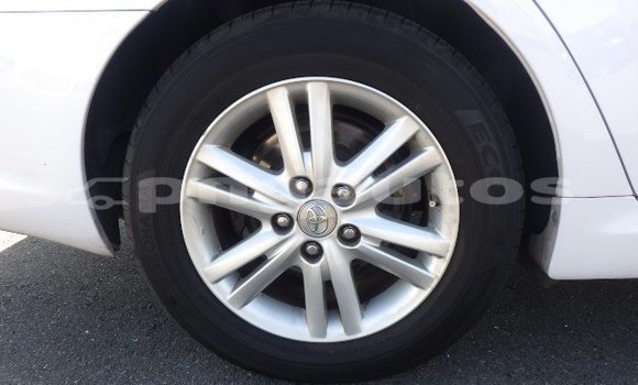 Buy Used Toyota Mark X White Car in Port Moresby in National Capital District Buy Used Toyota Mark X White Car in Port Moresby in National Capital District