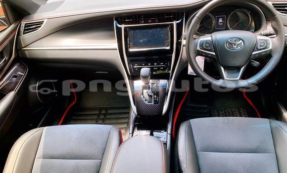 Acheter Occasion Voiture Toyota Harrier Noir à Aitape, Sandaun Acheter Occasion Voiture Toyota Harrier Noir à Aitape, Sandaun