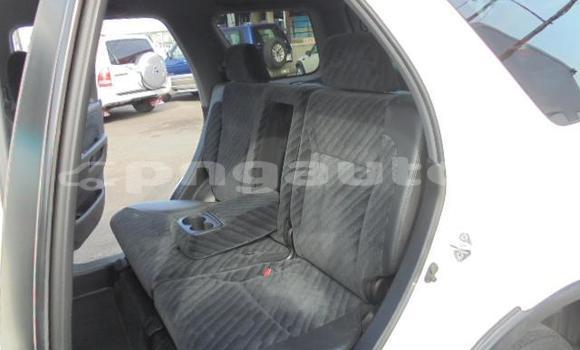 Buy Used Honda CRV White Car in Port Moresby in National Capital District Buy Used Honda CRV White Car in Port Moresby in National Capital District