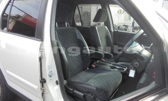 Buy Used Honda CRV White Car in Port Moresby in National Capital District Buy Used Honda CRV White Car in Port Moresby in National Capital District