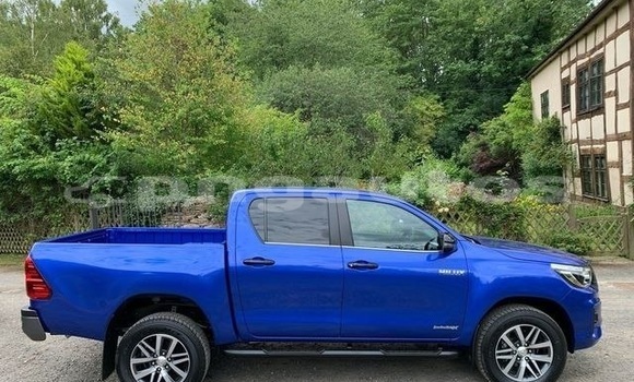 Buy Used Toyota Hilux Blue Car in Port Moresby in National Capital District Buy Used Toyota Hilux Blue Car in Port Moresby in National Capital District