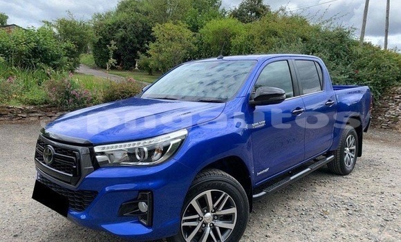 Buy Used Toyota Hilux Blue Car in Port Moresby in National Capital District Buy Used Toyota Hilux Blue Car in Port Moresby in National Capital District