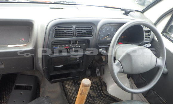 Buy Used Suzuki Carry White Car in Port Moresby in National Capital District Buy Used Suzuki Carry White Car in Port Moresby in National Capital District