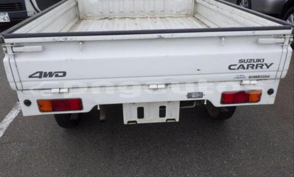 Buy Used Suzuki Carry White Car in Port Moresby in National Capital District Buy Used Suzuki Carry White Car in Port Moresby in National Capital District