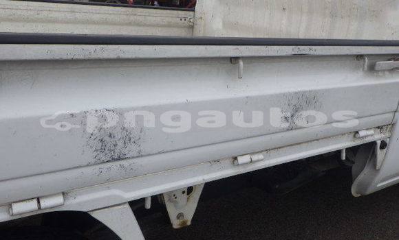 Buy Used Suzuki Carry White Car in Port Moresby in National Capital District Buy Used Suzuki Carry White Car in Port Moresby in National Capital District