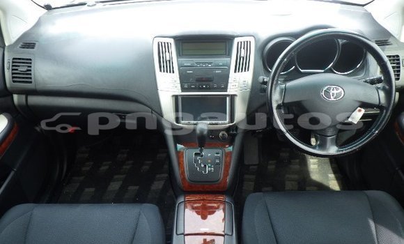 Buy Used Toyota Harrier Black Car in Port Moresby in National Capital District Buy Used Toyota Harrier Black Car in Port Moresby in National Capital District